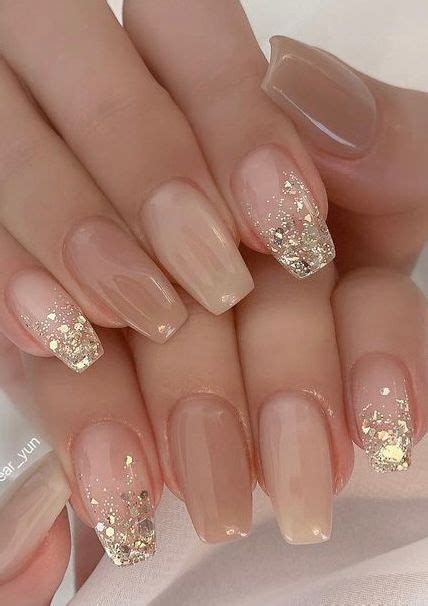 uñas naturales nude|Uñas nude elegantes cortas